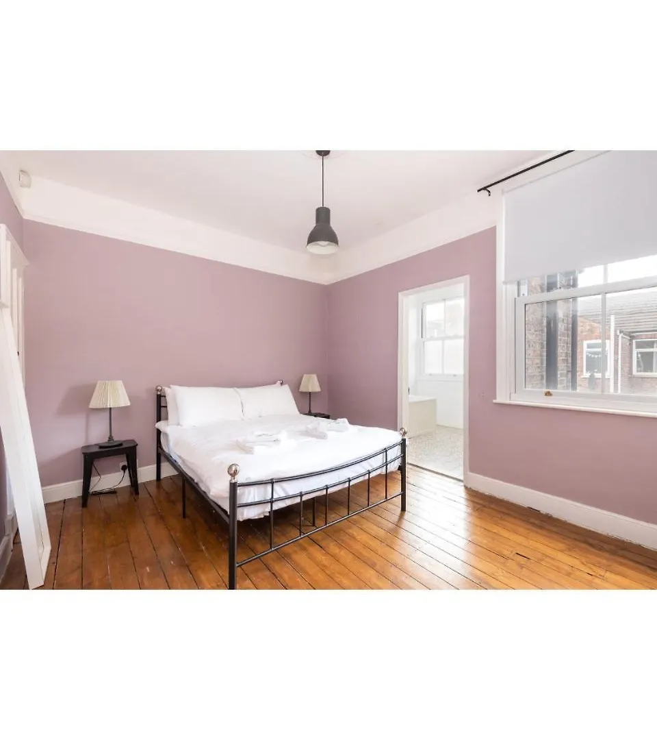 Apartment Bright & Beautiful Period Property - Pass The Keys York United Kingdom